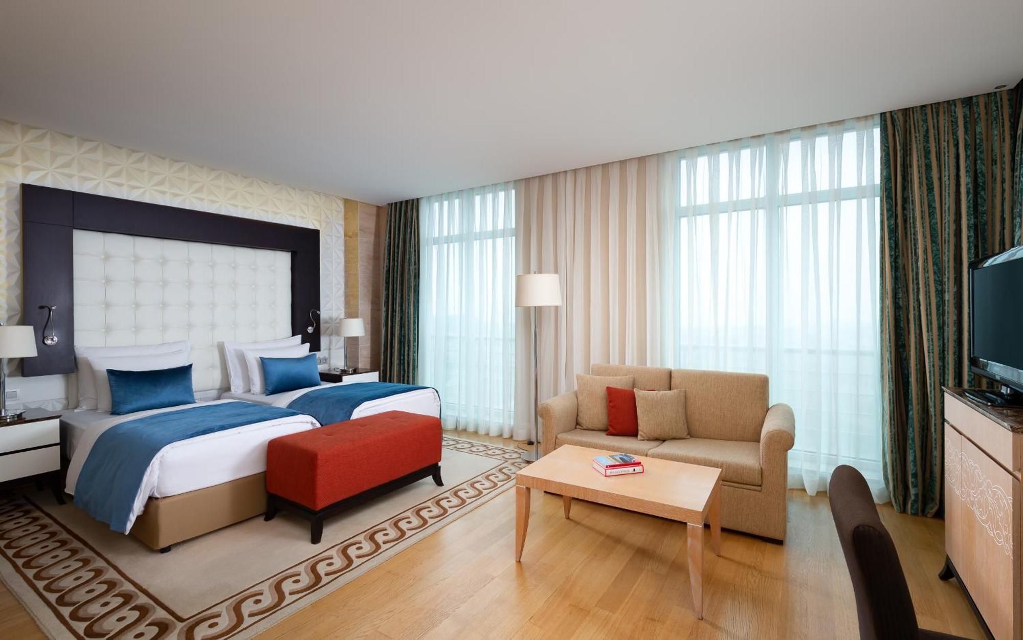 Badamdar And Residences Hotel 4*